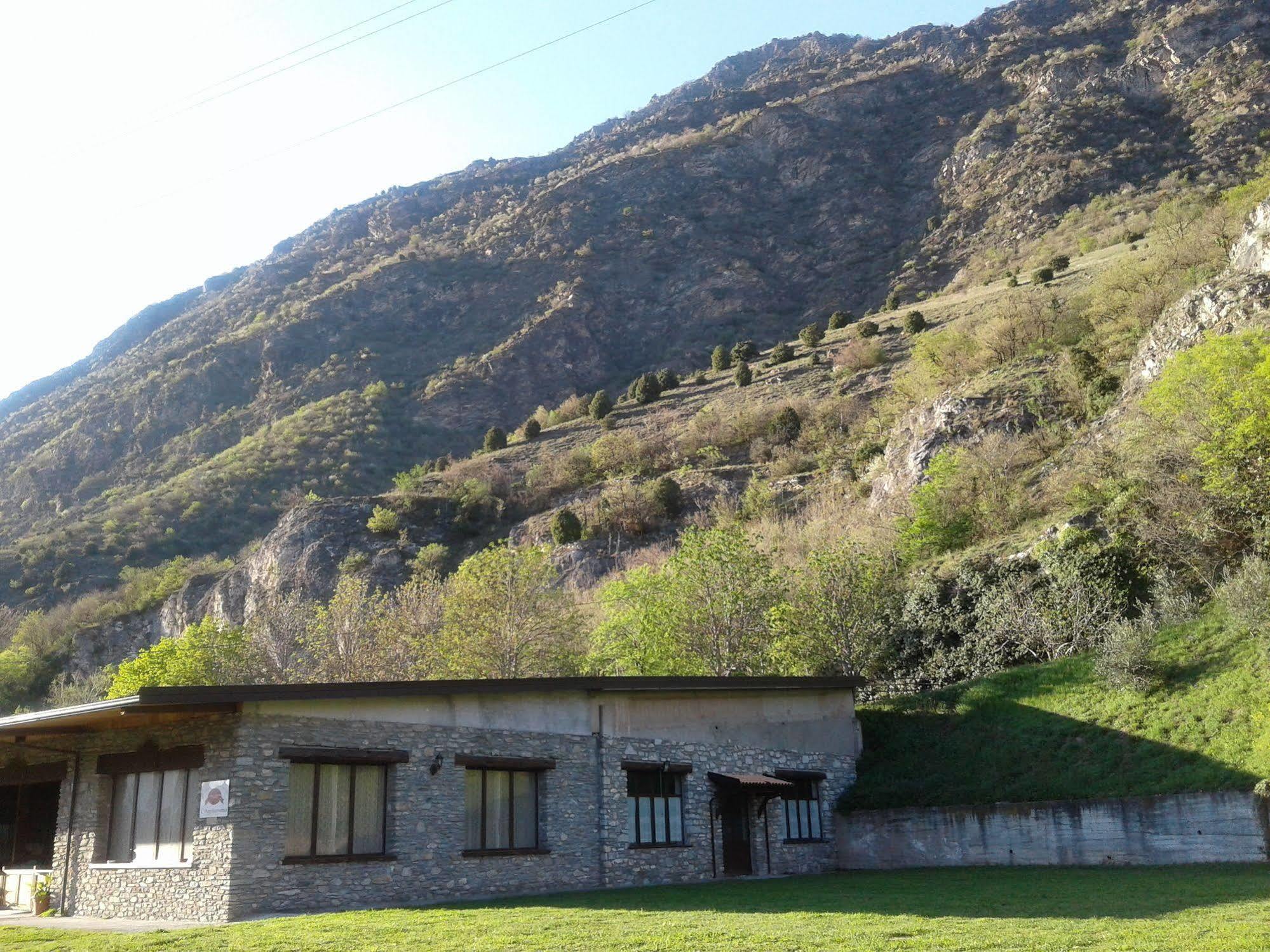 Agriturismo San Giuliano Dei Fratelli Giai Susa Ngoại thất bức ảnh